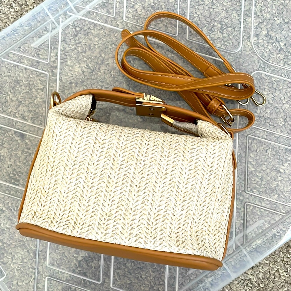 Raffia Crossbody Nwot